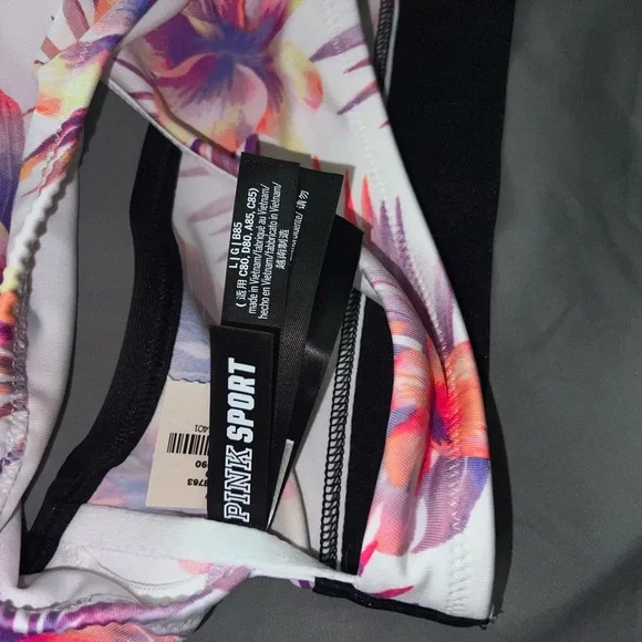 Victoria’s Secret sports bra/ gym to swim - Picture 3 of 3